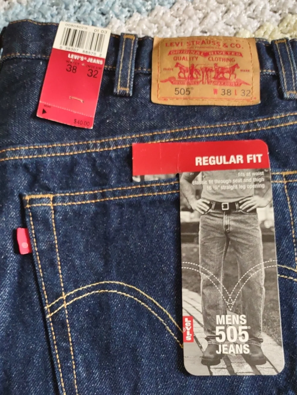 Levi's 38x32 505 Regular Fit Blue Jeans